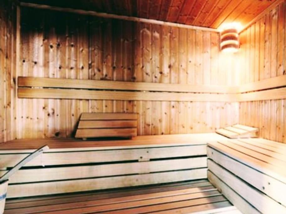Large 4 Person Couples And Family Caravan In Newquay Bay Resort Екстер'єр фото